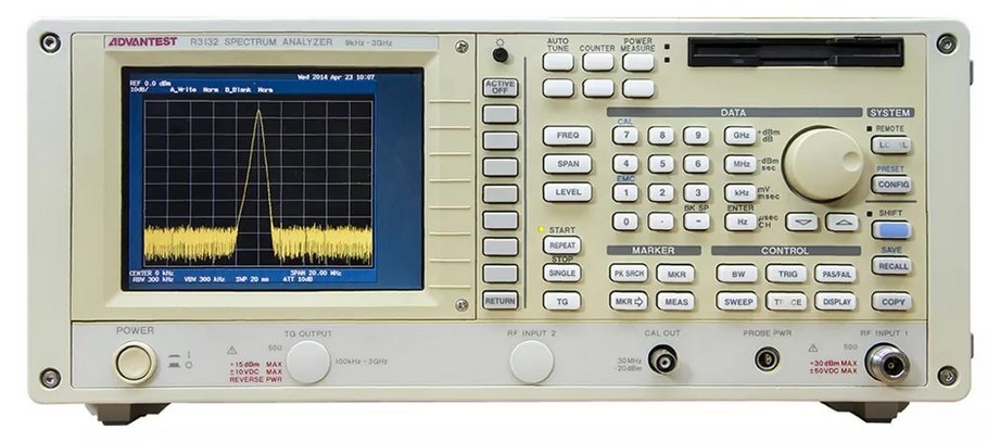 Перед продажей мы тестируем оборудование на анализаторе спектра Advantest R3162 Spectrum Analyzer